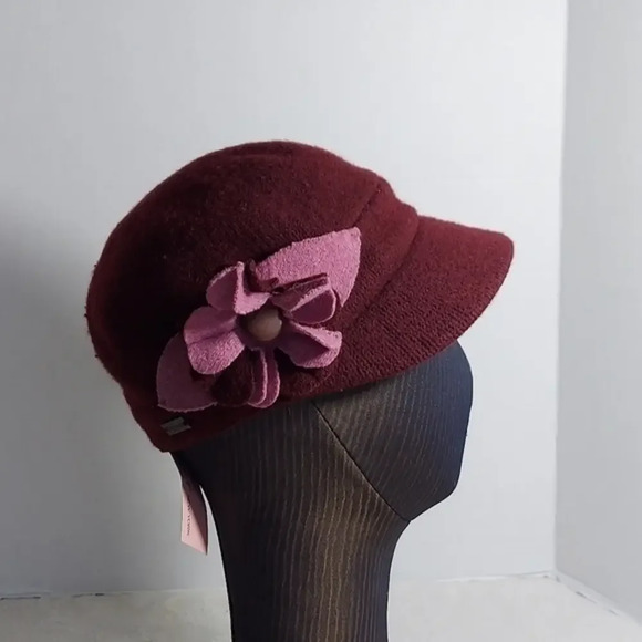 Betmar Burgundy Pink Floral‎ Wool Blend Cap - Picture 1 of 13
